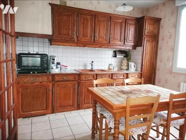 PAVILLON SUR SOUS SOL