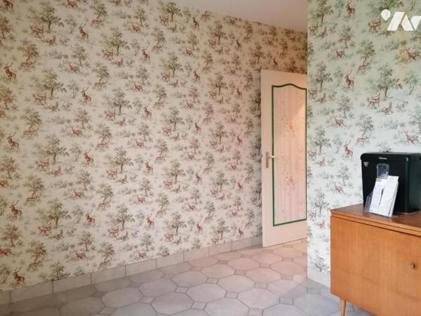 PAVILLON SUR SOUS SOL