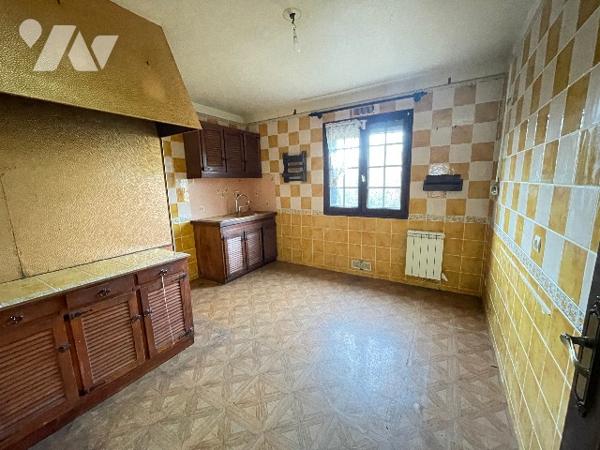 Pavillon avec garage et verger