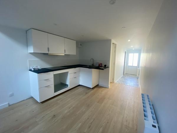 Maison à vendre 300 000 € Bordeaux 3 p 64 m² DPE C