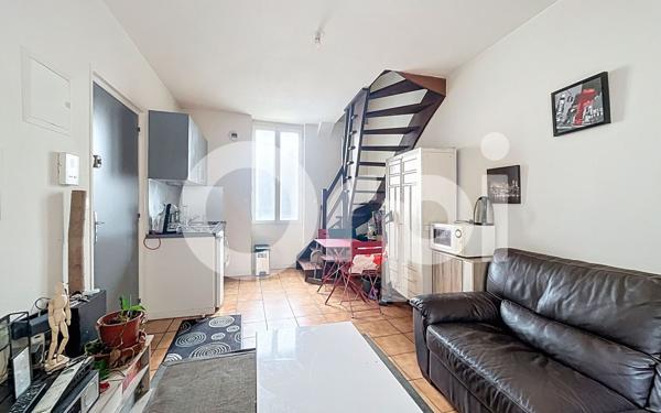 Immeuble à vendre    6 pièces •  Brive-la-Gaillarde