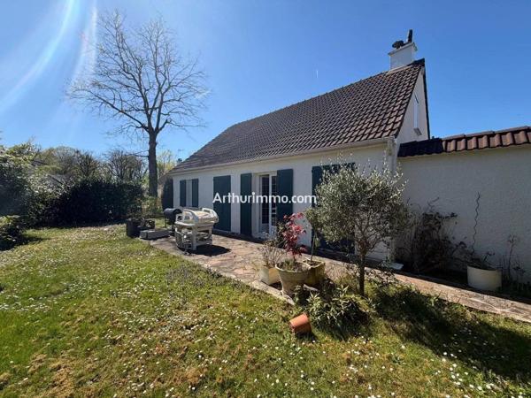 Vente                                                      Maison
                        
                     5 pièces                      135 m2                     à Sucy-en-Brie