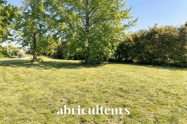 Terrain de 863m² Libre de constructeur en vente à Saint Vincent de Tyrosse (40230)