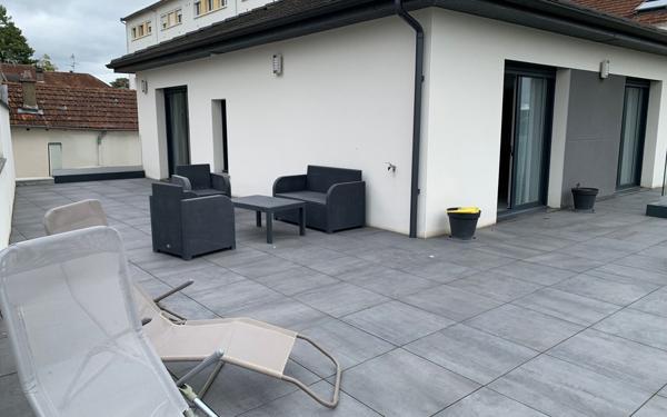 Maison à vendre    5 pièces • 151,68 m2 Limoges