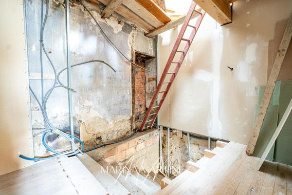Grange en cours de rénovation - Plus de 100m² de potentiel - secteur Limoux