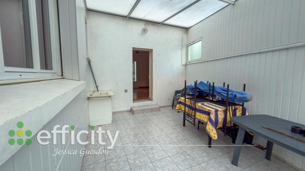 Maison
         2 pièces
        - 31 m² 85 000 €*