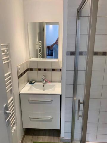 Location Studio 1 pièces 11 m2 à Revel