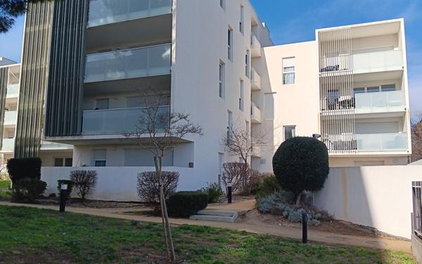 Appartement à vendre    2 pièces • 40 m2 Montpellier