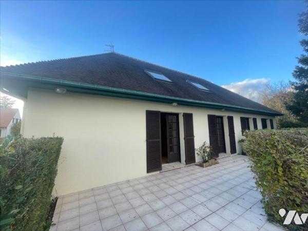 CAEN NORD MAISON 8 PIECES