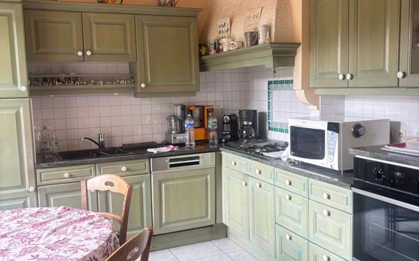 Maison à vendre    6 pièces •  Compiègne