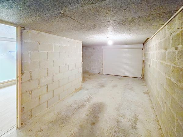Appartement
         4 pièces
        - 89 m² 137 000 € *