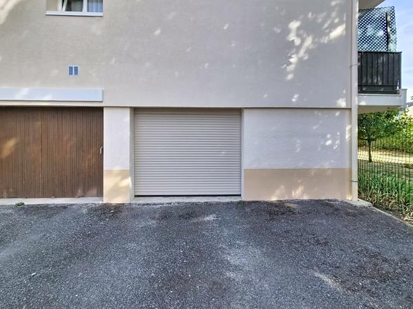 Appartement
         4 pièces
        - 89 m² 127 000 € *
