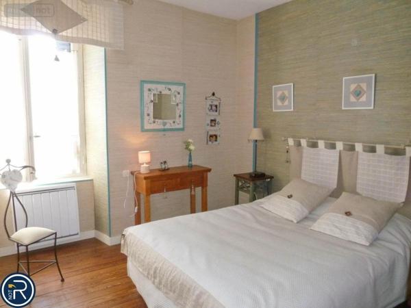 Maison à vendre à Montsûrs en Mayenne (53150), ref : 53004-1114