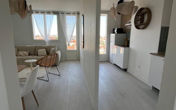 Appartement à louer    1 pièce •  Labège