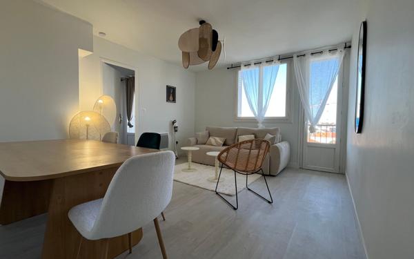 Appartement à louer    1 pièce •  Labège