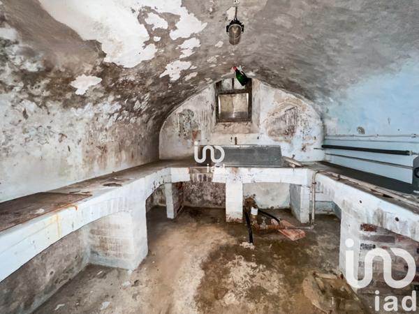 Maison à vendre 7 pièces 207 m² Saint-Valérien