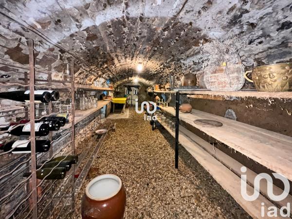 Maison à vendre 7 pièces 207 m² Saint-Valérien