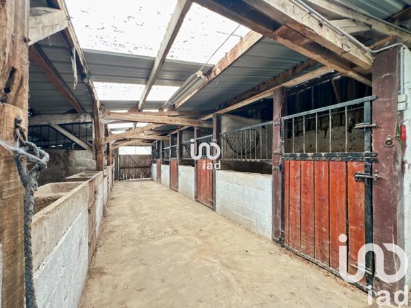 Maison à vendre 7 pièces 207 m² Saint-Valérien