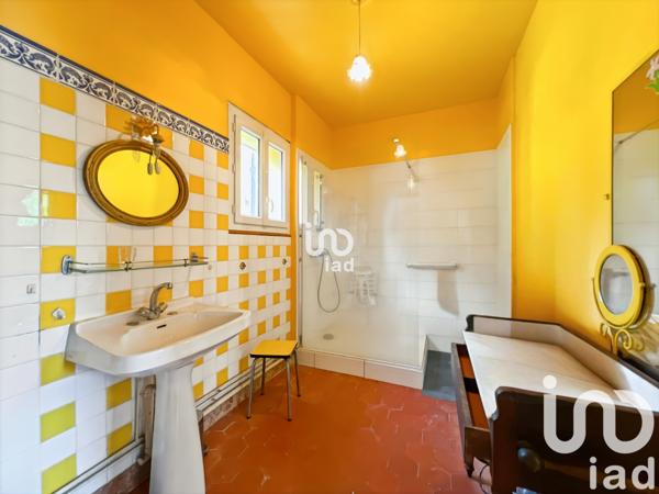 Maison à vendre 7 pièces 207 m² Saint-Valérien