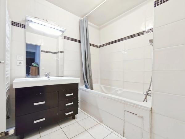 Appartement à vendre 3 pièces 73m² - ANNEMASSE (74)