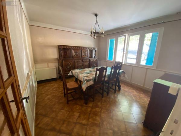 Maison de ville à vendre à Chailland en Mayenne (53420), ref : 53047/146