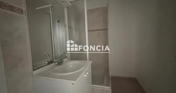 À vendre Studio 41.95 m² - Saint-nazaire 44600