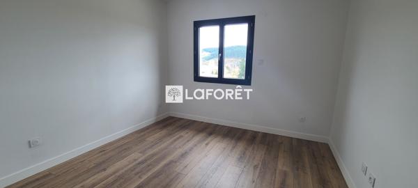 Location maison Saint-Appolinaire - 5 pièce(s) - 137 m² - 1 450 €/mois