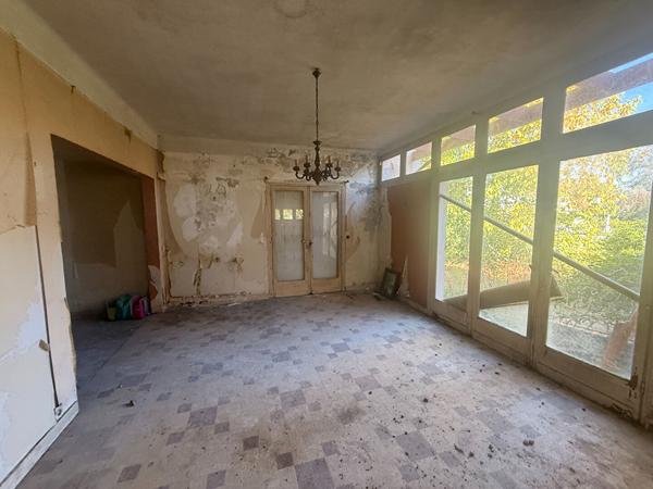 DAX  A vendre MAISON DE PLAIN-PIED 120 m² À RÉNOVER ENTIÈREMENT
