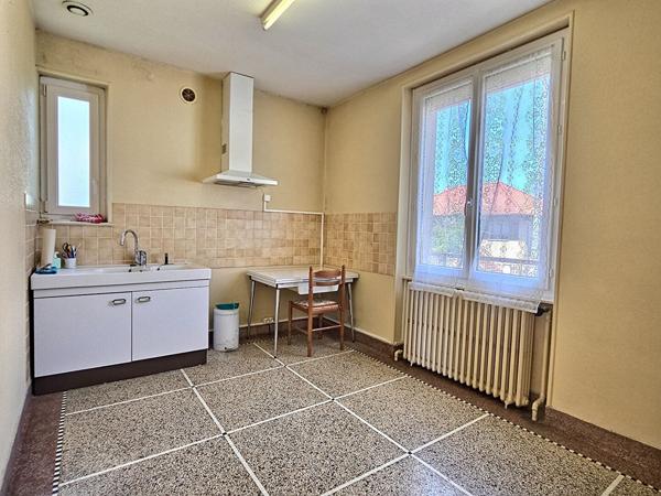Maison 4 pièces avec jardin et garage à 5 min du tram - CLERMONT-FERRAND