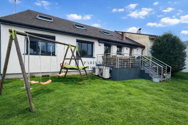 Sevran (93270) Maison familiale Proche AULNAY / Aux beaux volumes avec prestations de qualité