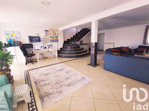 Maison traditionnelle 6 pièces de 150 m² à Drancy (93700)