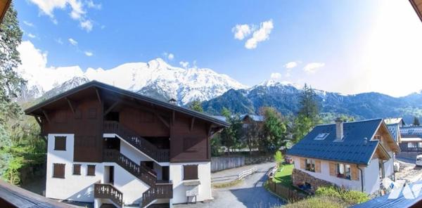 IMMEUBLE DE RAPPORT COMPRENANT CINQ (5) LOGEMENTS
