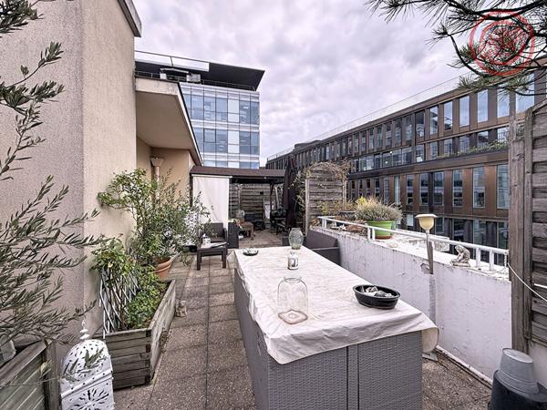 Saint Ouen Sur Seine Quartier Victor Hugo/limite Clichy:5 pièces 91 m2 avec terrasse de 68m² cave et parking !!Au pied du RER C et de la ligne 14