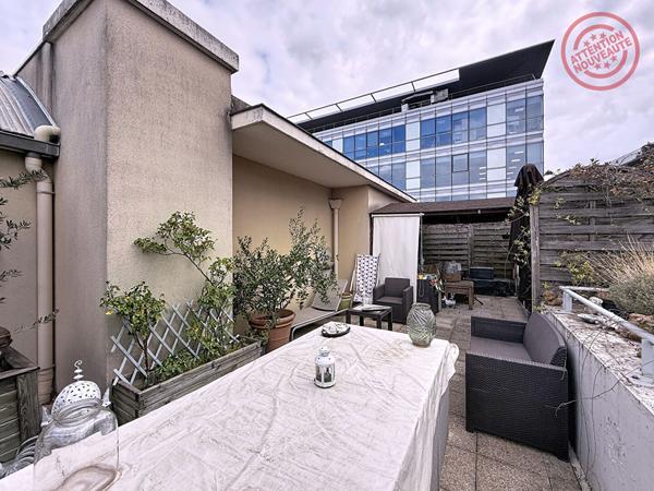 Saint Ouen Sur Seine Quartier Victor Hugo/limite Clichy:5 pièces 91 m2 avec terrasse de 68m² cave et parking !!Au pied du RER C et de la ligne 14