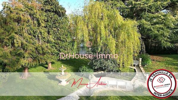 Maison à vendre 9 pièces de 214 m²