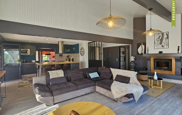 Vente Maison avec piscine et terrain rénové(e) Aiguillon   