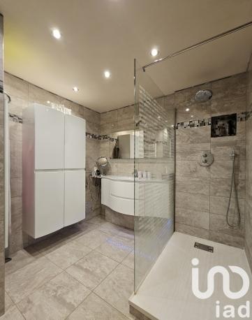 Maison à vendre 7 pièces 174 m² Les Essarts-le-Roi