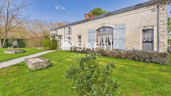 Longère de caractère avec piscine et parc arboré