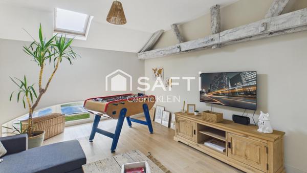 Longère de caractère avec piscine et parc arboré