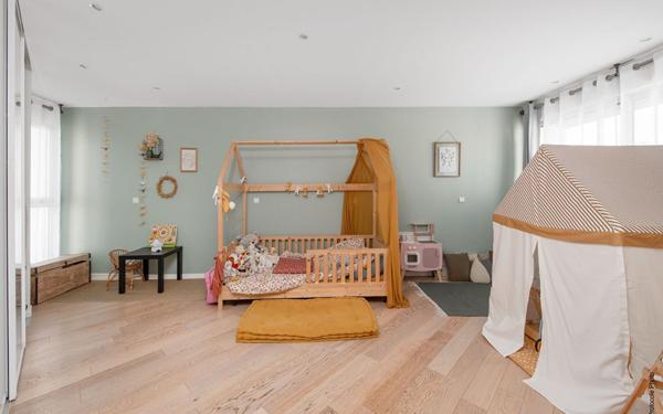 Appartement à vendre    4 pièces • 128 m2 Ramonville-Saint-Agne