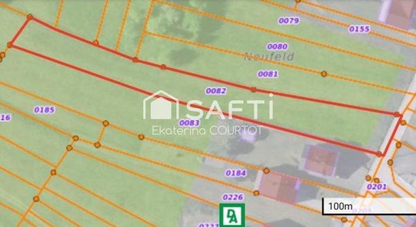 Terrain constructible de 1820 m²