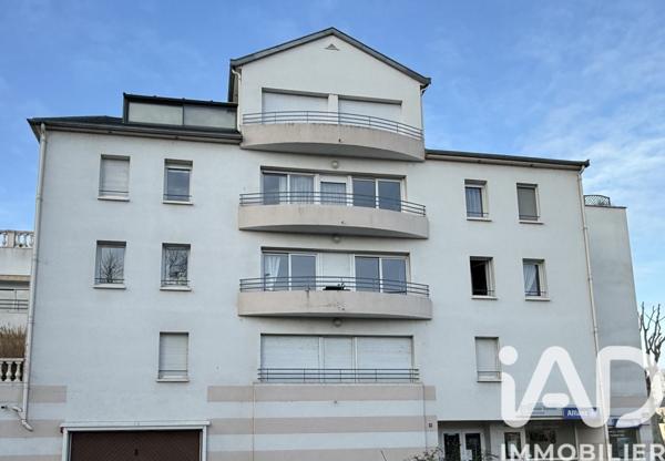 Location appartement 2 pièces 55 m² Montluçon