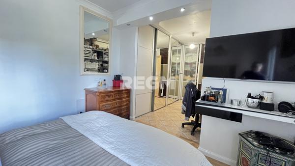 Nîmes (30000) Maison T 6 avec piscine