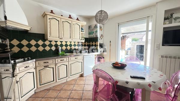 Nîmes (30000) Maison T 6 avec piscine