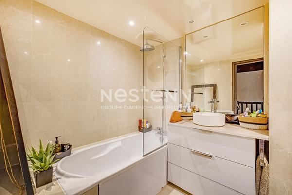 Comme une maison : Duplex avec terrasse de 18 m2 - 4 pièces 84.24 m² - Ville D Avray