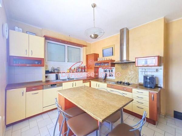 Maison à vendre 12 pièces de 267 m²
