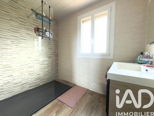 Maison à vendre 6 pièces 144 m² Saint-Étienne-Cantalès