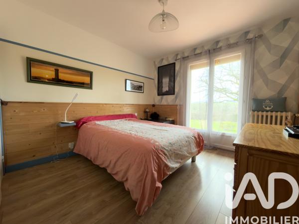 Maison à vendre 6 pièces 144 m² Saint-Étienne-Cantalès