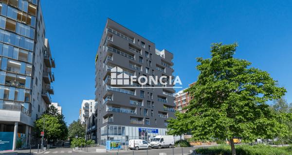 À vendre Appartement 3 pièces 65 m² - Saint-ouen-sur-seine 93400