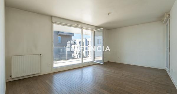 À vendre Appartement 3 pièces 65 m² - Saint-ouen-sur-seine 93400